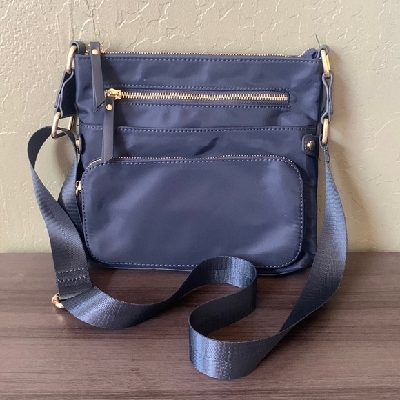 Myztique‎ Blue Nylon Shoulder Crossbody Purse NWOT - Picture 4 of 10